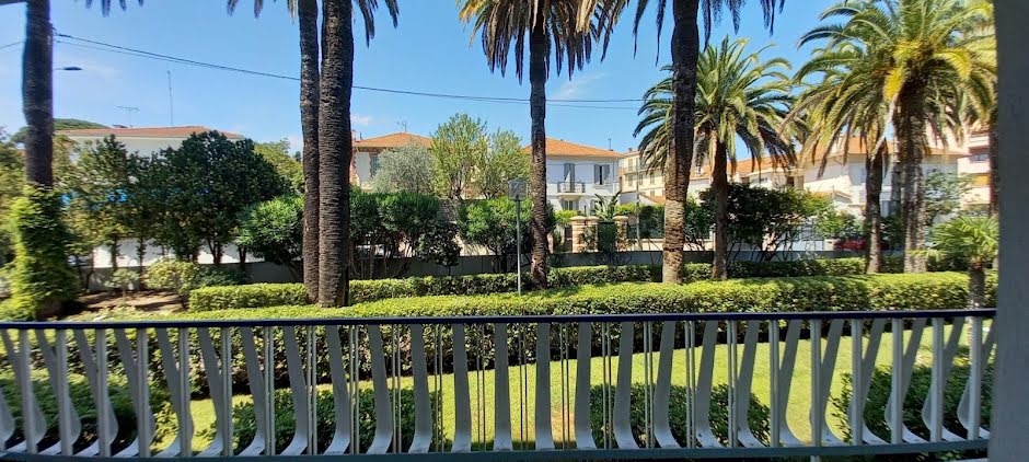 Vente appartement 2 pièces 43 m² à Cannes (06400), 175 000 €