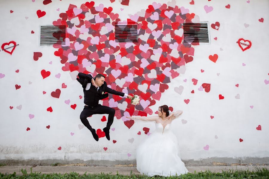 Fotógrafo de casamento Anna Sharando (annasharando). Foto de 19 de julho 2022