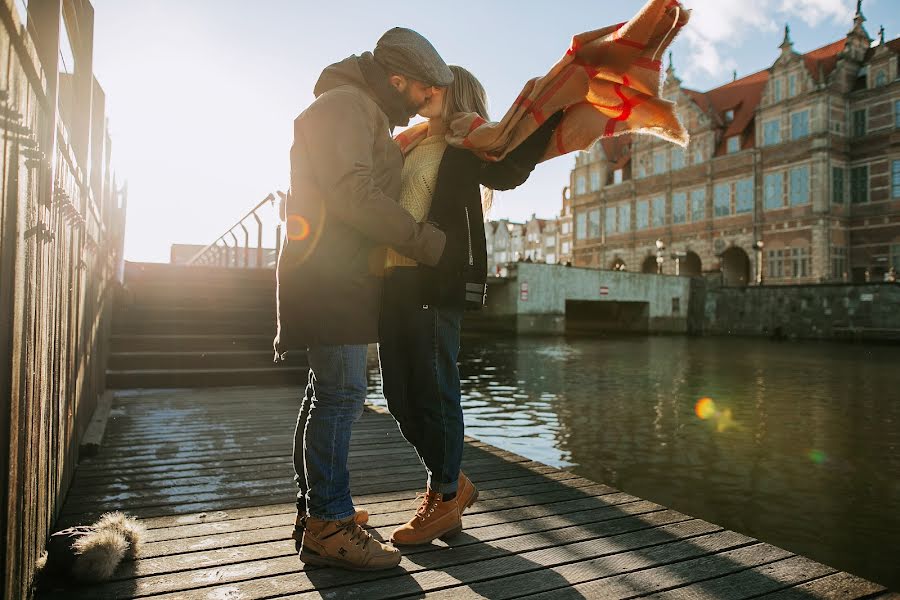 Fotógrafo de casamento Lyudmila Romashkina (romashkina). Foto de 7 de fevereiro 2019