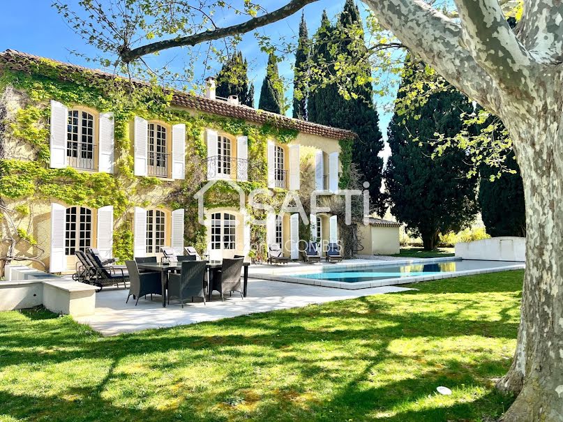 Vente maison 14 pièces 510 m² à Saint-Cyr-sur-Mer (83270), 2 790 000 €