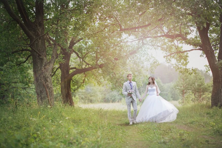 Fotógrafo de casamento Aleksandr Tilinin (alextilinin). Foto de 27 de abril 2016