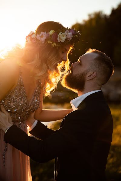 結婚式の写真家Aleksandr Khvostenko (hvosasha)。2019 6月3日の写真