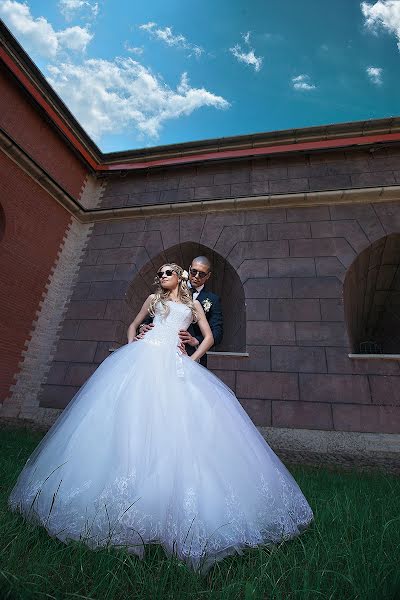 Fotógrafo de casamento Sergey Kurzanov (kurzanov). Foto de 11 de agosto 2014