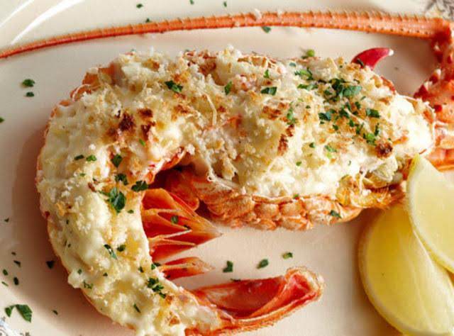 Lobster Mornay