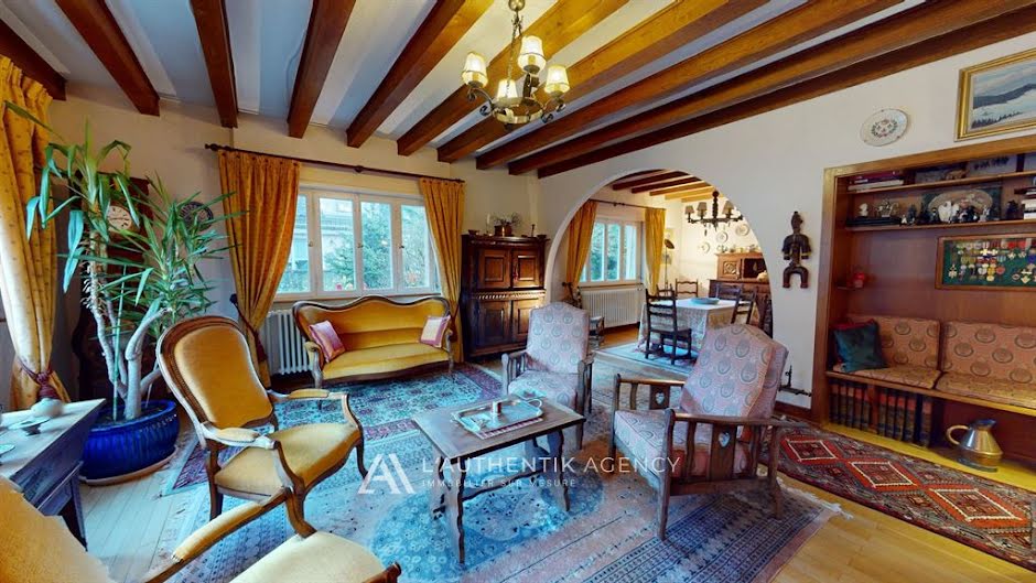 Vente chalet 6 pièces 165 m² à Thann (68800), 561 750 €