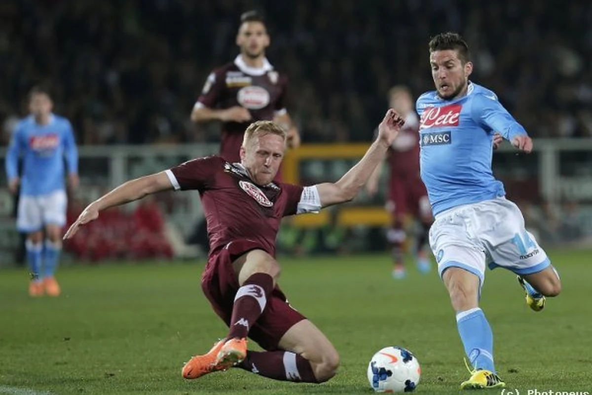 Stadionspeaker Napoli gaat uit zijn dak na doelpunt Mertens
