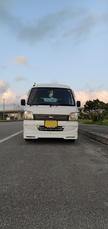 サンバー バンの仕事帰りにパシャリ・適当に加工に関するカスタム事例の投稿画像3枚目