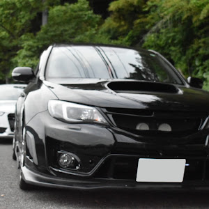 インプレッサ WRX STI GRB