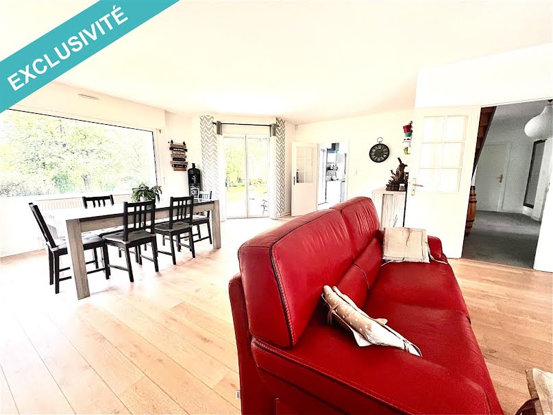 Vente maison 9 pièces 232 m² à Saint-Amand-les-Eaux (59230), 755 000 €