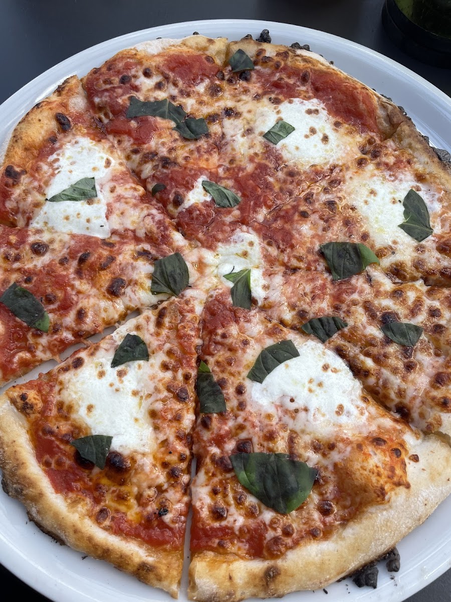 Gf Margarita pizza