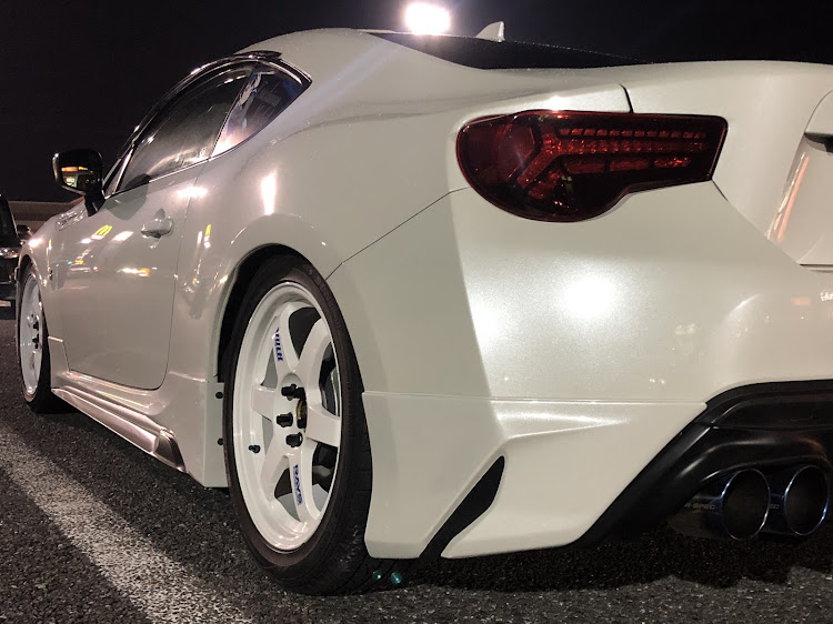 86のホイール交換に関するカスタム事例の投稿画像3枚目