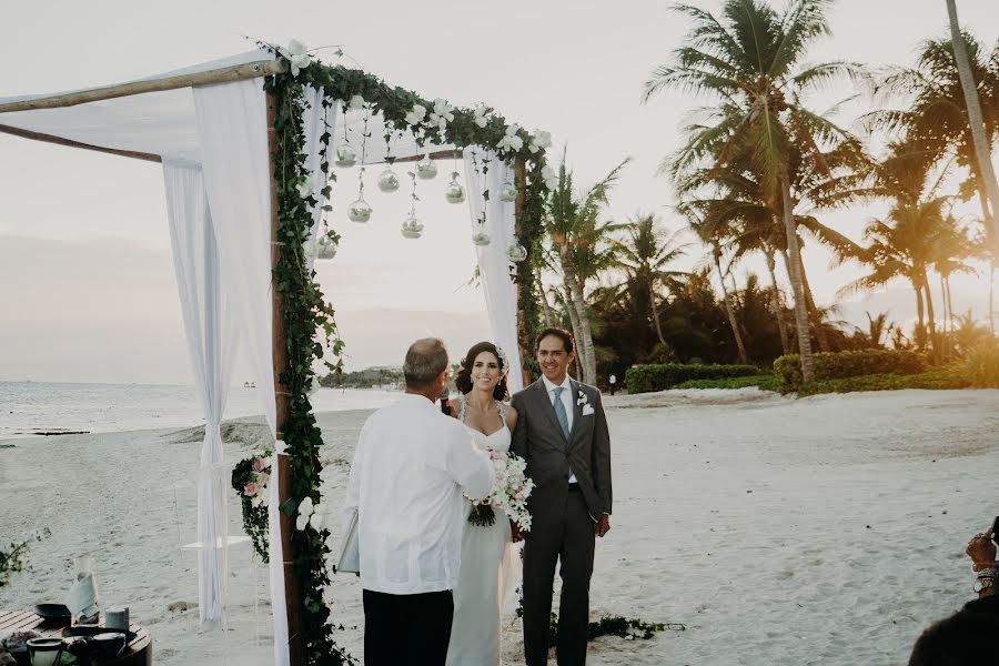 Fotografo di matrimoni Emmanuel Alor Cisneros (emmanuelalor). Foto del 29 gennaio 2020