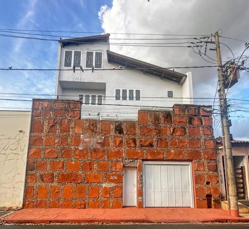 Casas à venda Centro