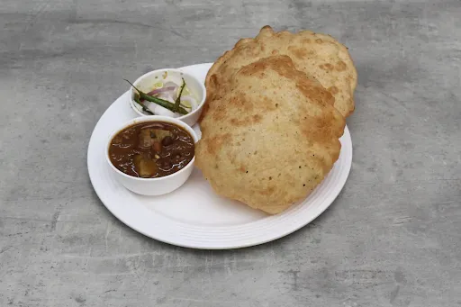 Chole Bhature [2 Bhature]