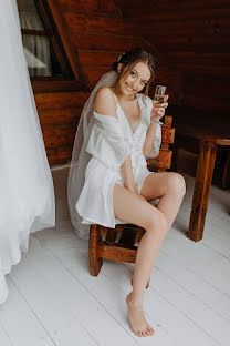 Wedding photographer Oksana Kirik (okskirik). Photo of 27 March 2020