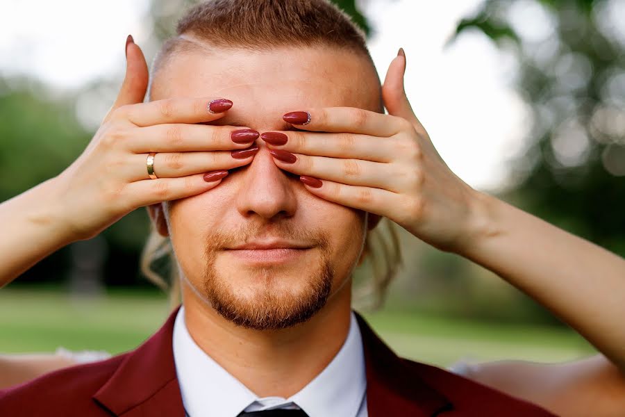 Fotografo di matrimoni Nikolay Rogozin (rogozinnikolay). Foto del 10 ottobre 2018