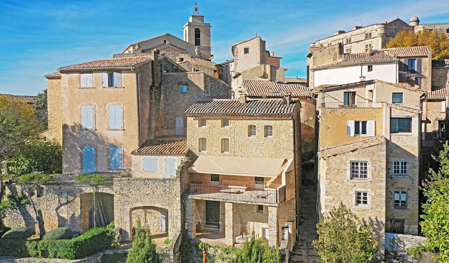 Property Gordes