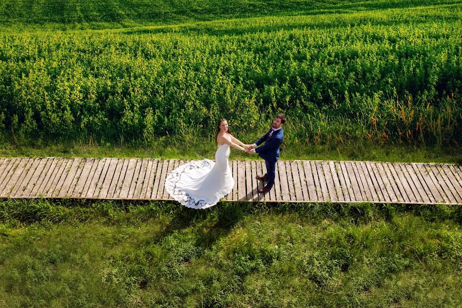 ช่างภาพงานแต่งงาน Áron Stemler (mangofoto) ภาพเมื่อ 5 พฤษภาคม 2021