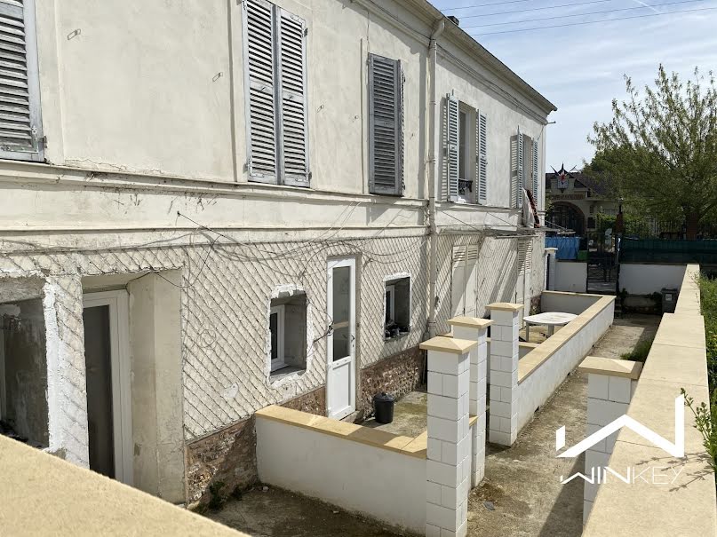 Vente maison  500 m² à Les Mureaux (78130), 750 000 €