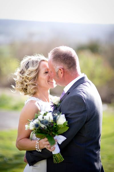 Fotógrafo de bodas Catherine Barnes (catherinebarnes). Foto del 4 de mayo 2023