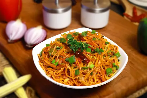 Chicken Chilli Garlic Noodles