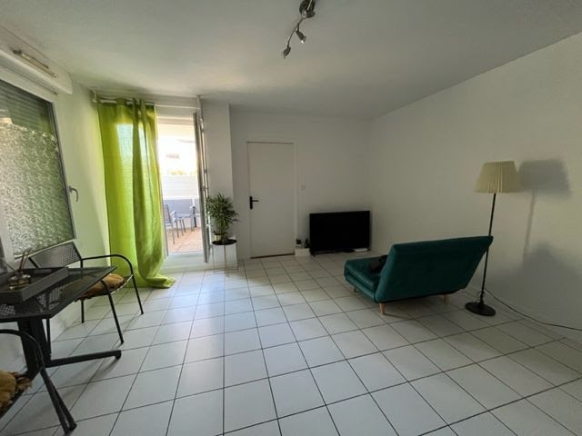 Location  appartement 1 pièce 54 m² à Margny-lès-Compiègne (60280), 671 €