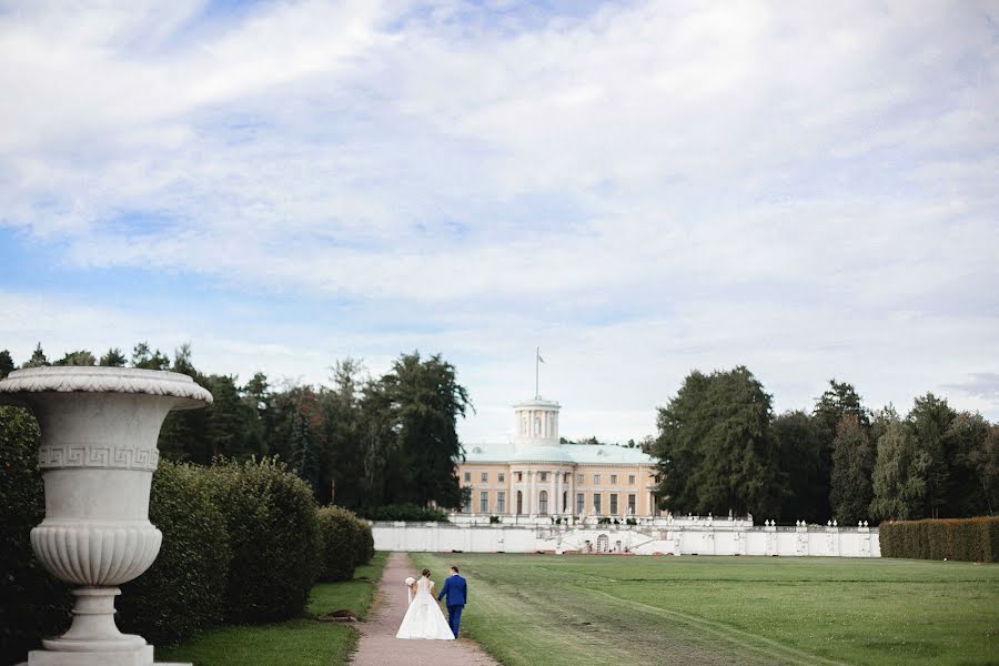 Bryllupsfotograf Alisa Vedding (alisawed). Foto fra oktober 13 2016