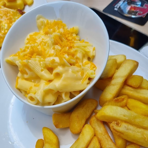 Macaroni cheese