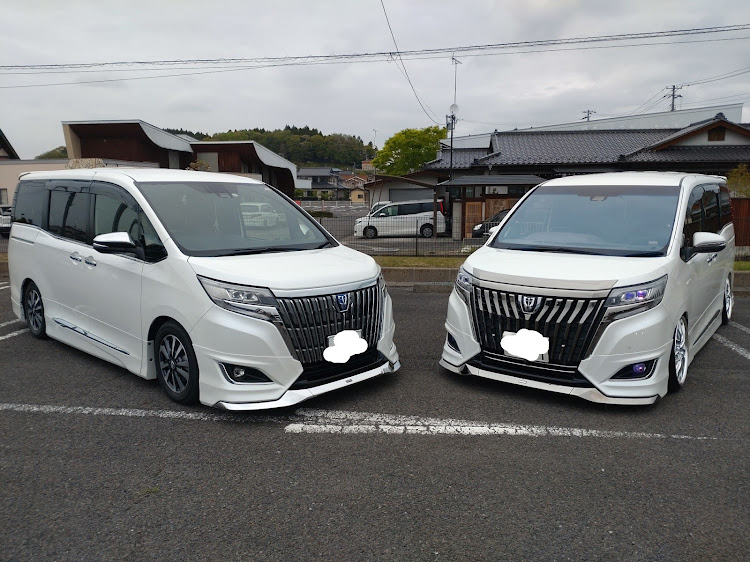 エスクァイアの連休の過ごし方・低そうで低くない少し低い車・白河MT・猛毒盛られました(((;°▽°))・飯テロに関するカスタム事例の投稿画像2枚目