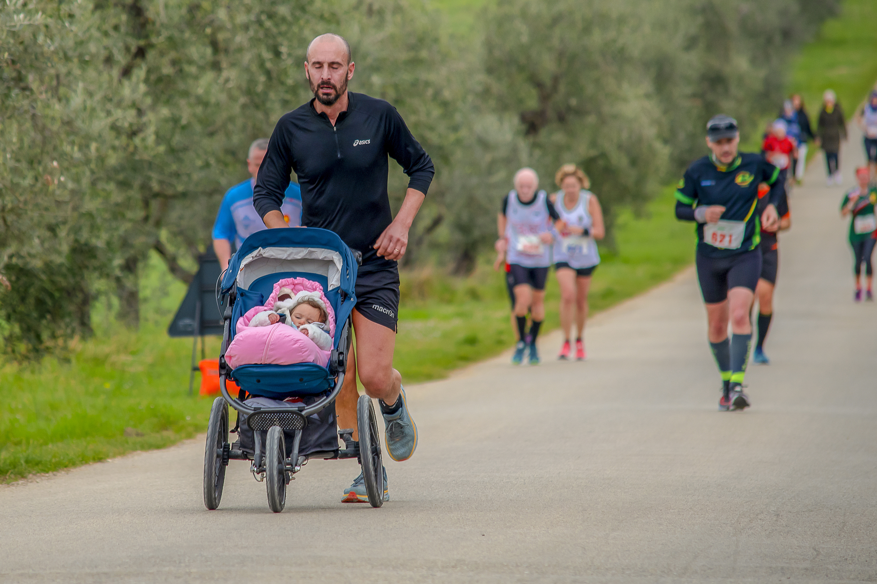 Maratonina in carrozzina di Adri-Mugna