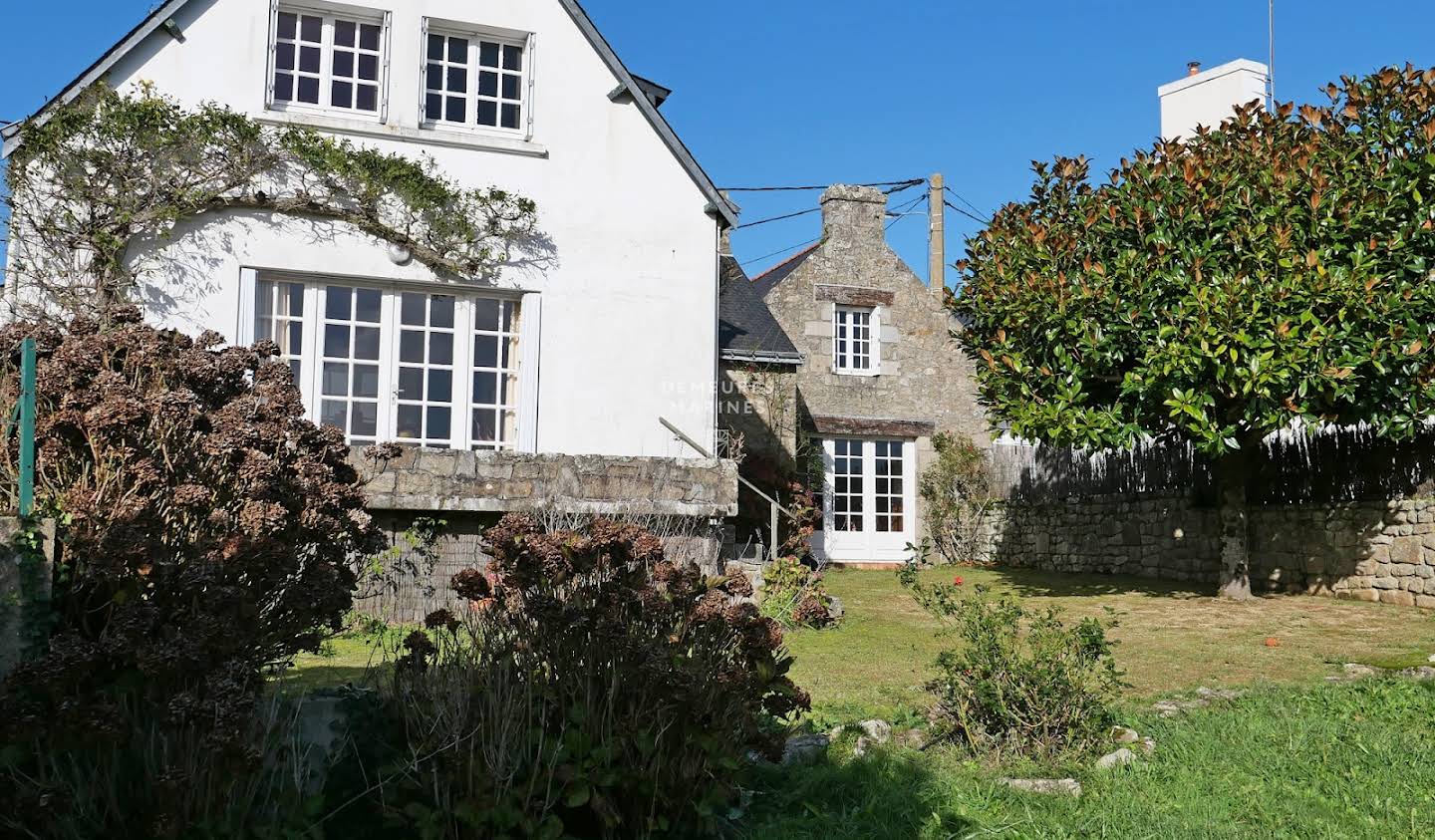 House with terrace Carnac