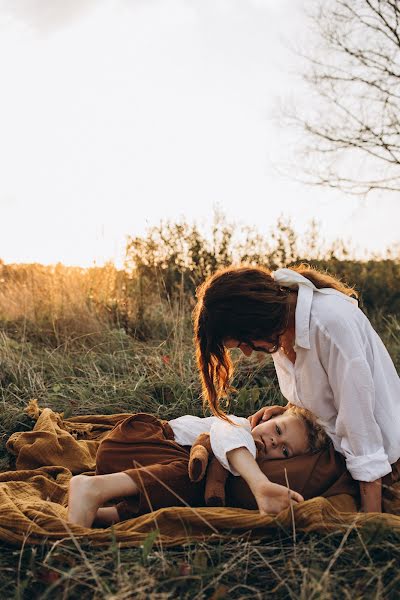 Wedding photographer Elena Sukhova (perishko). Photo of 24 November 2022