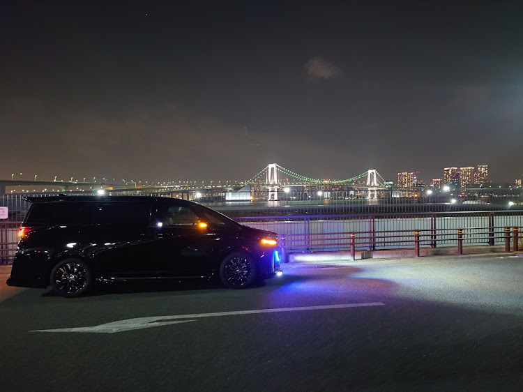 ヴェルファイアの夜ショット・バックショット・夜景撮影・夜景スポット・レインボーブリッジに関するカスタム事例の投稿画像2枚目