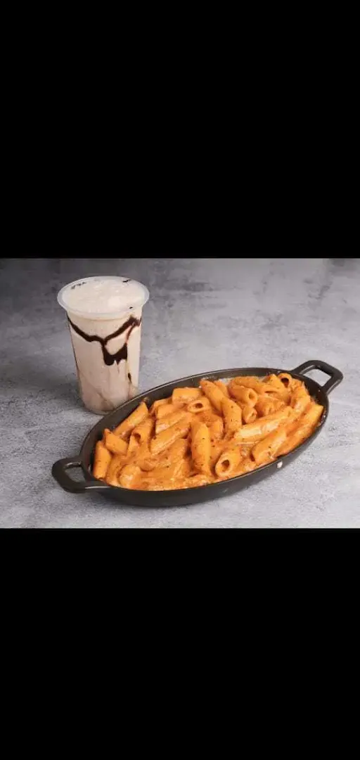 Red Sauce Pasta + Cold Coffee