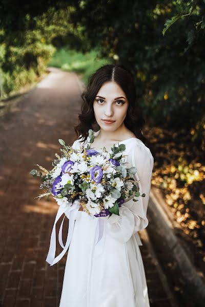 Wedding photographer Lena Smirnova (lsphotographynn). Photo of 10 August 2022