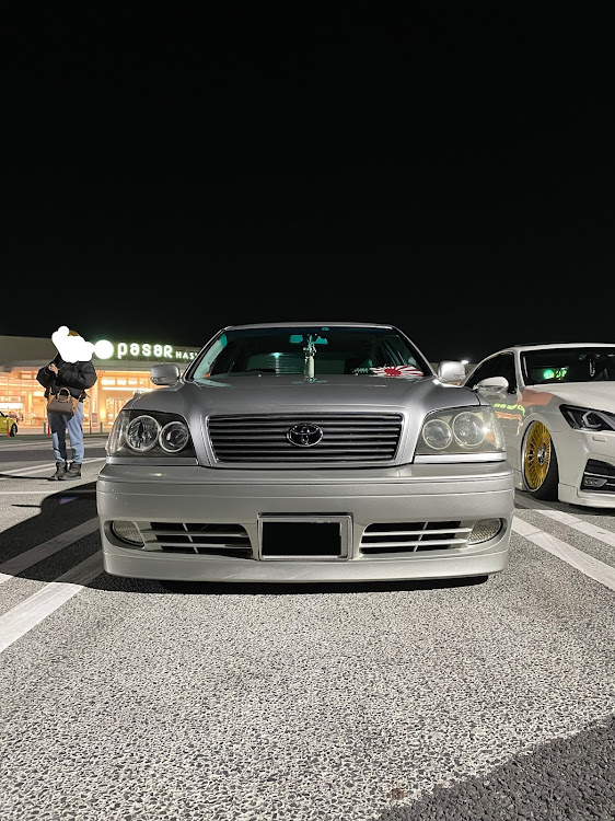 クラウンアスリートの今年もよろしくお願いします・洗車・トラック洗ったのに雨笑・蓮田SAに関するカスタム事例の投稿画像3枚目