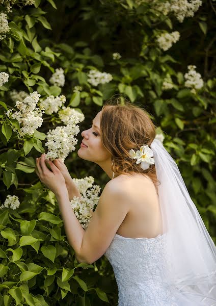 Fotografo di matrimoni Yuliya Shalyapina (yulia-smile). Foto del 20 maggio 2014