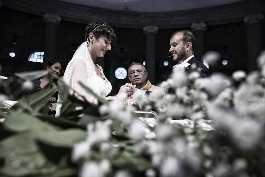 Fotógrafo de casamento Alessia Paradisi (paradisia). Foto de 3 de outubro 2017