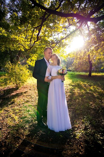 Fotógrafo de casamento Kseniya Krestyaninova (mysja). Foto de 28 de setembro 2018