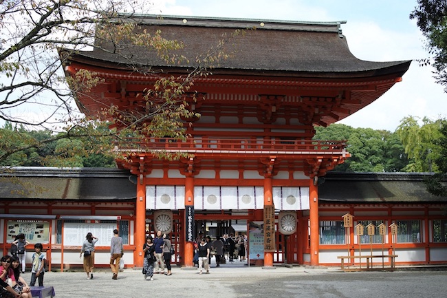 令和にも美とハッピーを届けよう 恋が叶うと人気の下鴨神社で美を届ける 時ららの玉手箱 奉納イベントをご紹介 Trill トリル