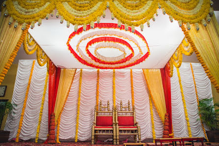 Fotógrafo de casamento Nachiket Sonawane (nachiketsonawan). Foto de 26 de abril 2019