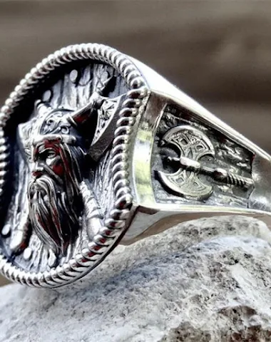 Anillo Vikingo Retro de Acero Titan - 0