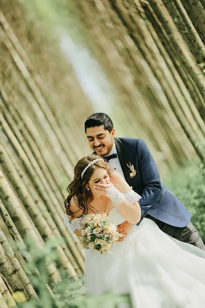 Fotografo di matrimoni Giyasettin Piskin (giyasettin). Foto del 27 aprile 2019