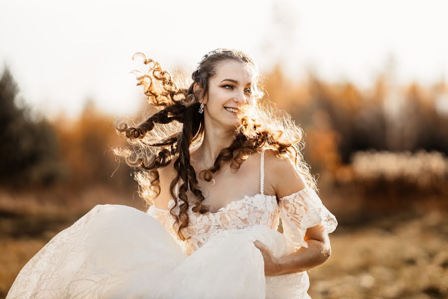 Wedding photographer Krzysia Kowerczuk (krfoto). Photo of 19 November 2021