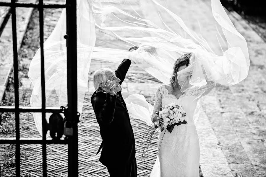 Wedding photographer Giorgio Pascolini (giorgiopascolini). Photo of 22 November 2020