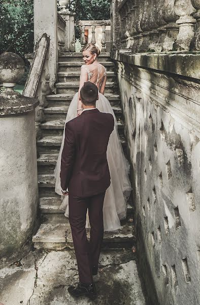 Hochzeitsfotograf Vika Aniuliene (vikaaniuliene). Foto vom 11. Mai 2018