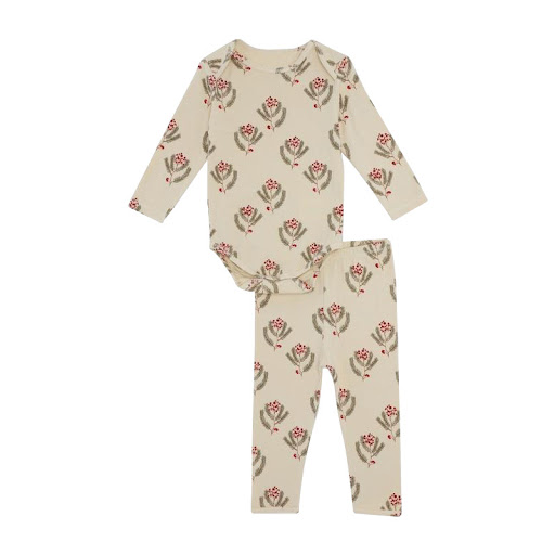 Title 8, Babys Christmas Floral Pajama Set Snuggle up i...