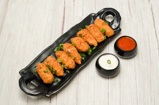 Chicken Kurkure Momos [8 Pieces]