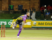 Imran Tahir of the Dolphins bowls during the Momentum One-Day Cup match against the Warriors at St Georges on January 05, 2018 in Port Elizabeth, South Africa. The Dolphins won by 79 runs. Set 251 for victory, the Warriors could only manage 171 in 38.3 overs.