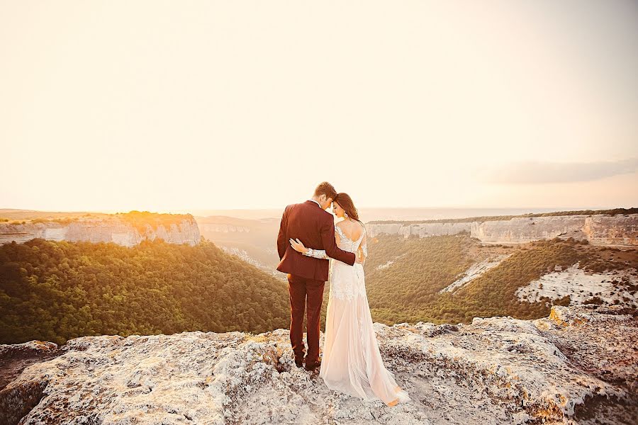 Fotógrafo de bodas Venera Salidinova (vinera). Foto del 23 de agosto 2017